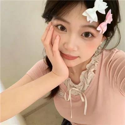 挟刀揉手